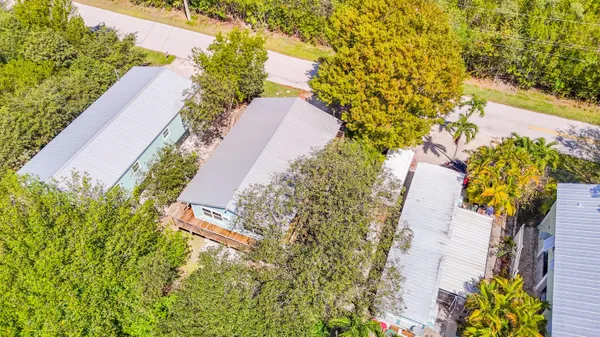 $399,000 | 31042 Ave J, Big Pine Key, FL 33043