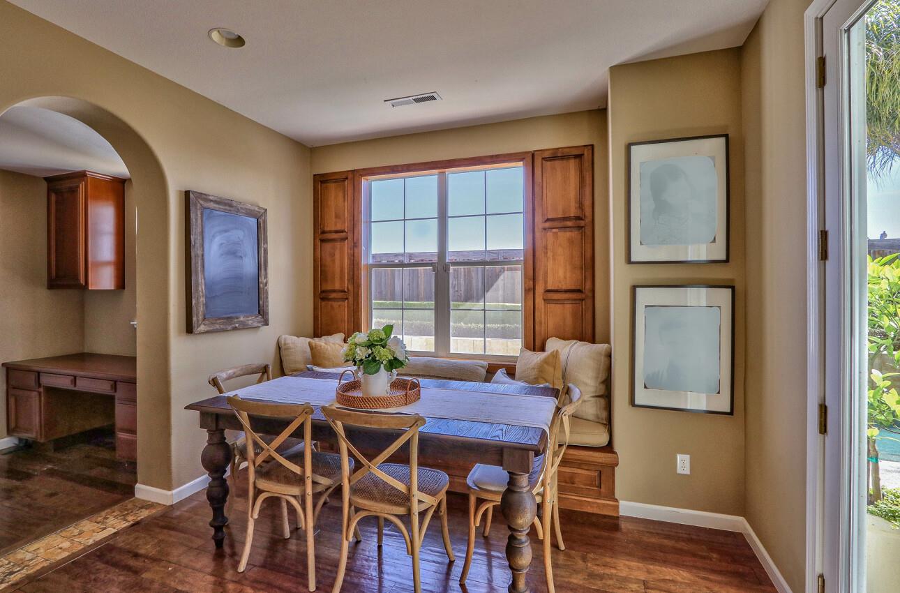 7260 Eagle Ridge Drive Gilroy, CA 95020 - Photo 15 of 36 a dining room with furniture and window