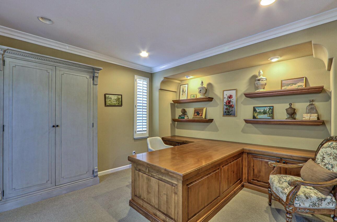 7260 Eagle Ridge Drive Gilroy, CA 95020 - Photo 19 of 36 a kitchen with a stove and a cabinet