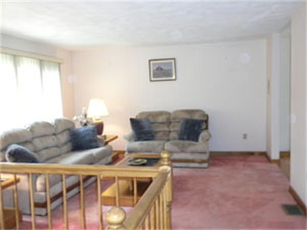 99 A Wilmington Road Burlington, MA 01803 - Photo 5 of 19 Gallery Image 5