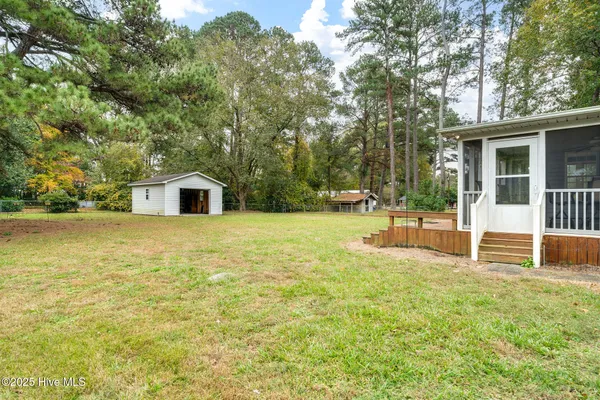 $215,000 | 214 Elm Street, Warsaw, NC 28398