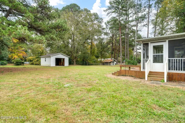 $215,000 | 214 Elm Street, Warsaw, NC 28398