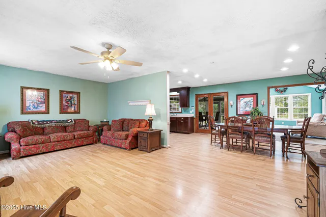 $215,000 | 214 Elm Street, Warsaw, NC 28398