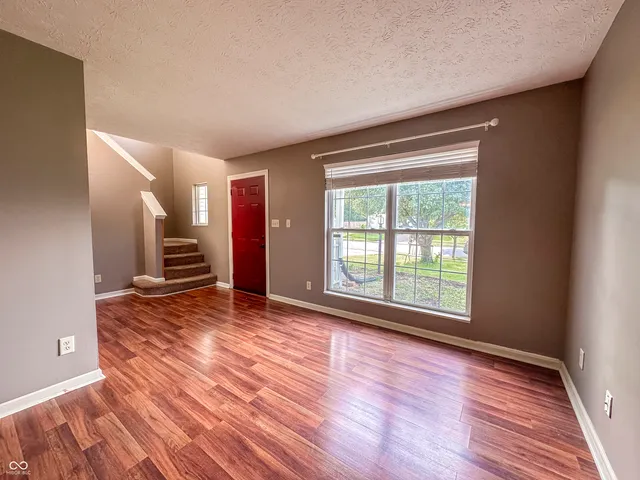 $275,000 | 5711 Thompson Park Boulevard, Indianapolis, IN 46237