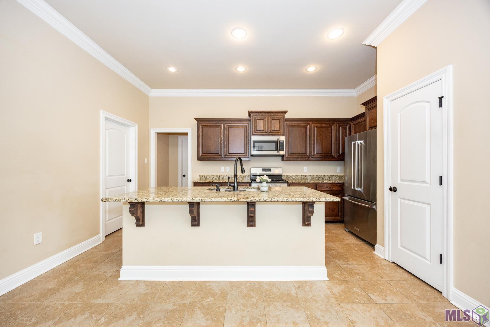 6378 Yatton Drive Addis, LA 70710 - Photo 8 of 26