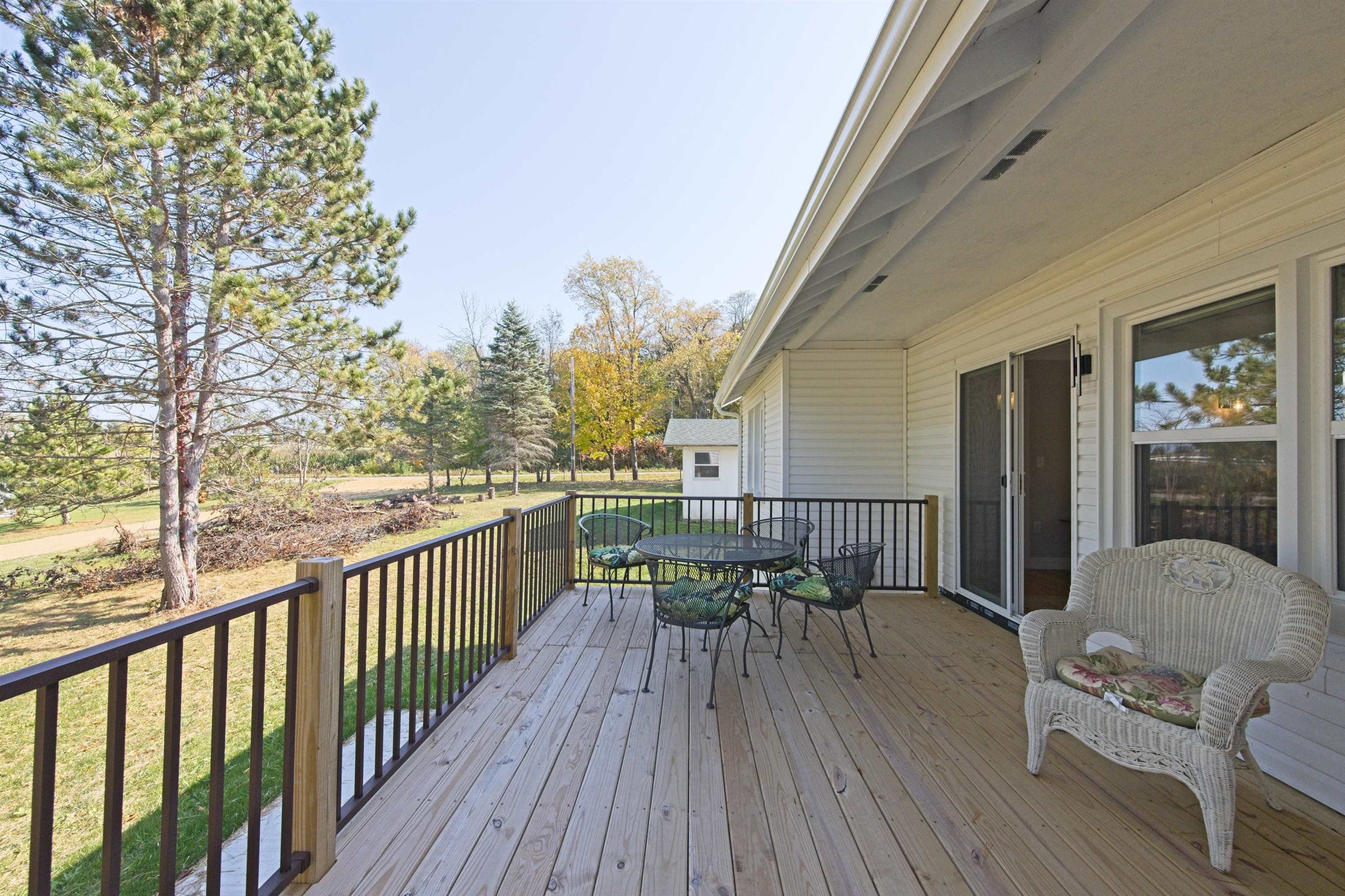 S5667 Old Lake Road Baraboo, WI 53913 - Photo 16 of 67