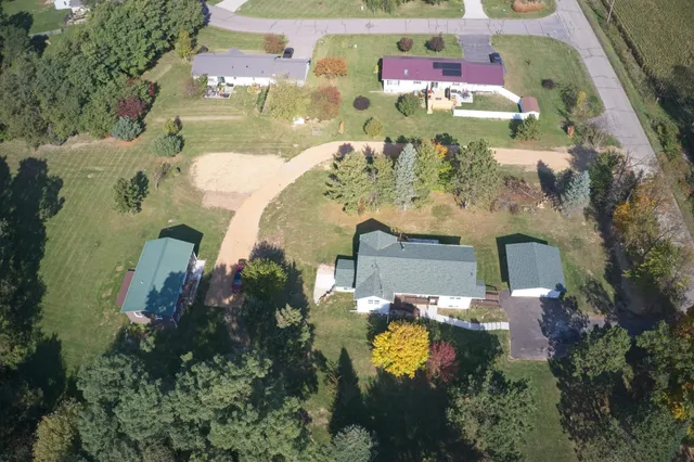 $505,000 | S5667 Old Lake Road, Baraboo, WI 53913