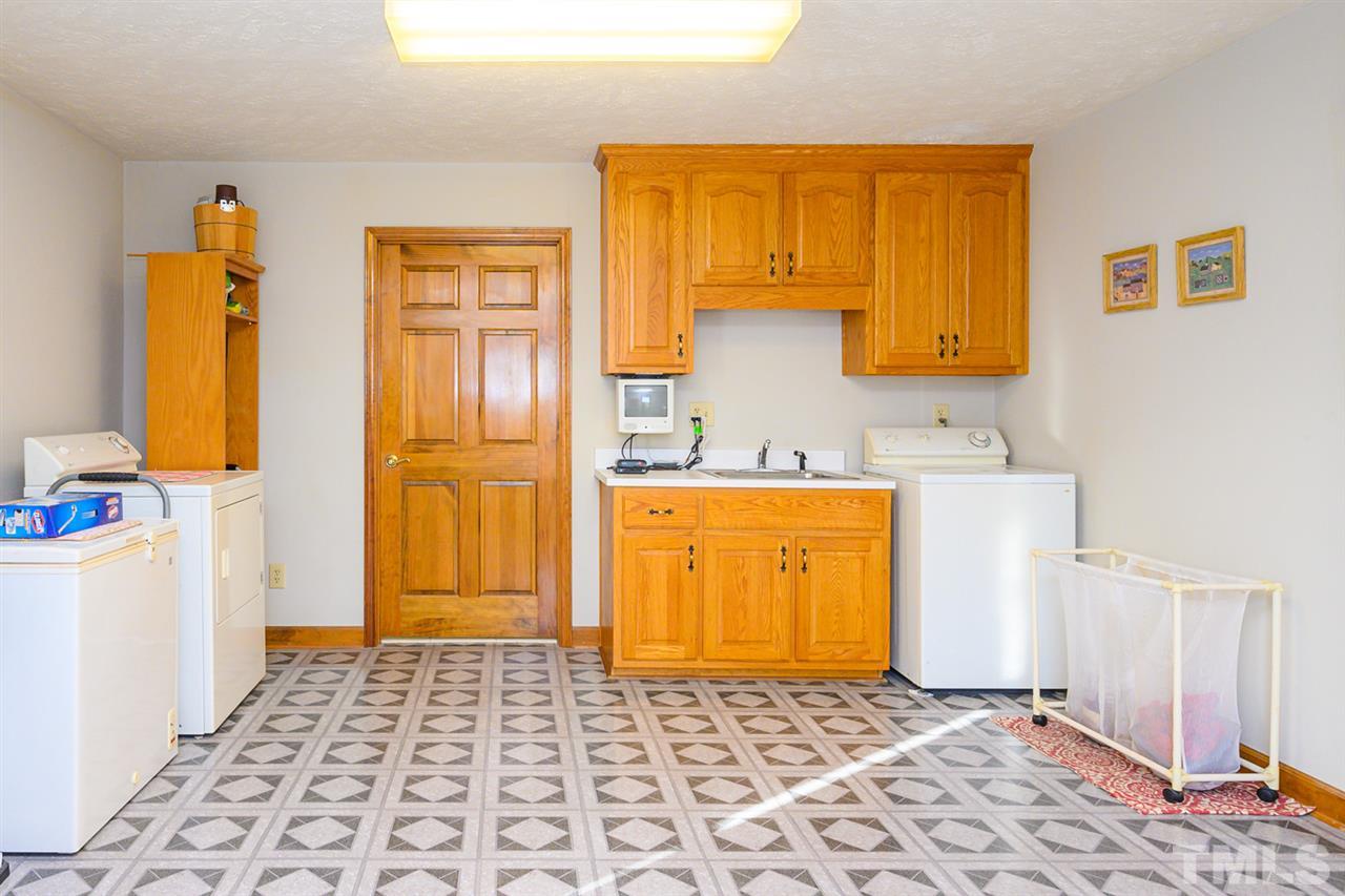 4186 Linden Road Linden, NC 28356 - Photo 13 of 30 Gallery Image 13