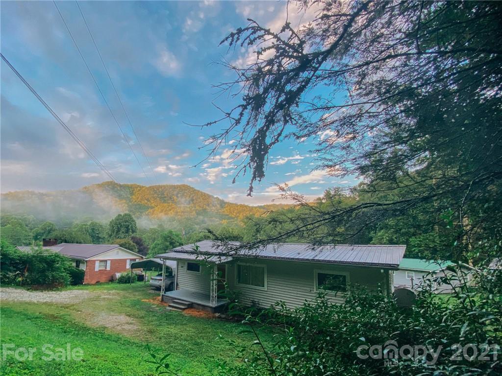 111 Jaffe Road Rosman, NC 28772 - Photo 1 of 8 Gallery Image 1