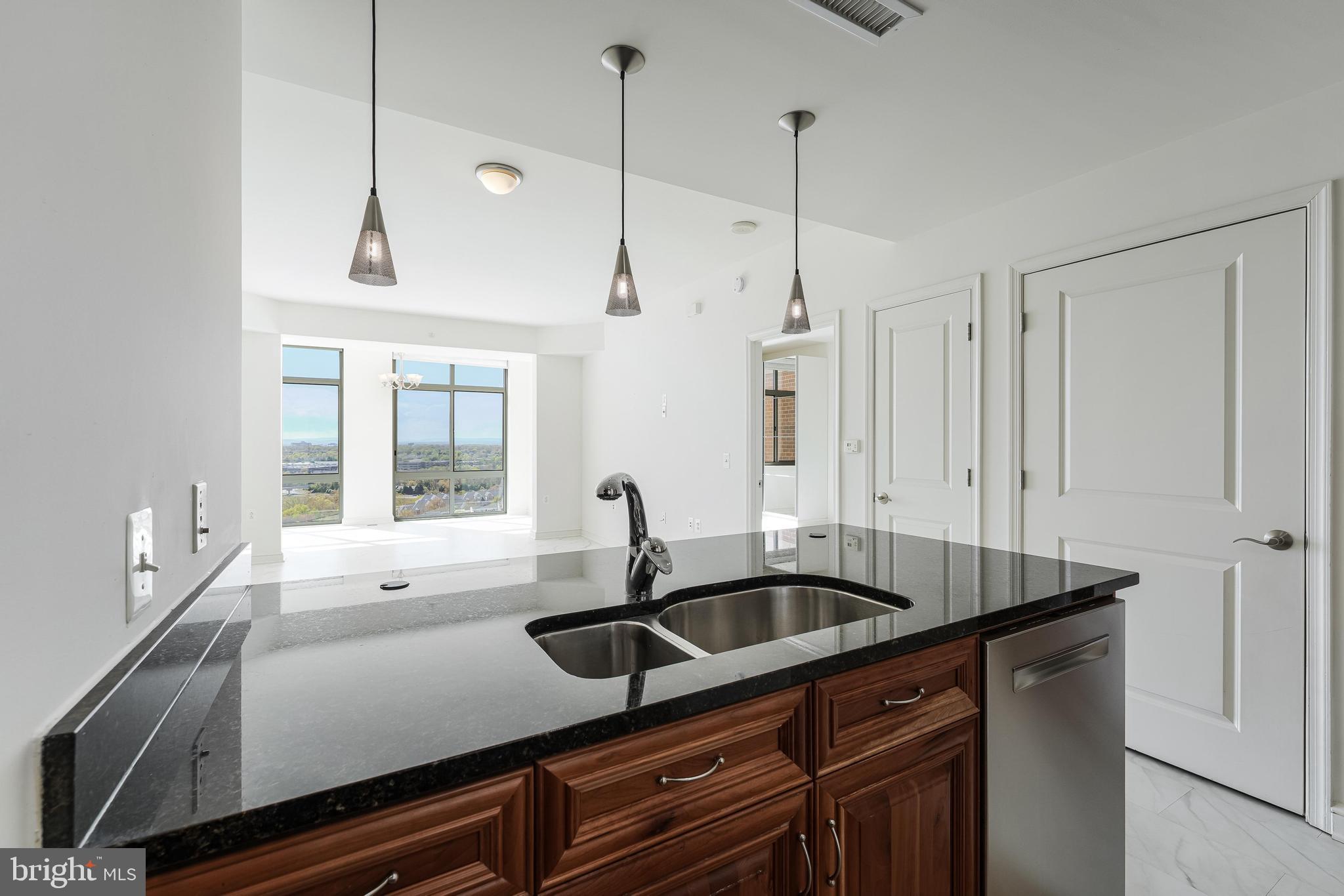 11990 Market Street, Unit 1414 Reston, VA 20190 - Photo 27 of 65 Gallery Image 27