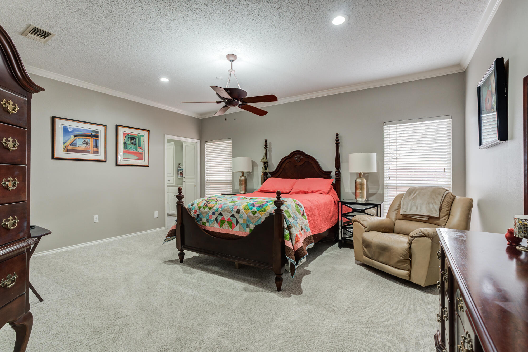 6908 Freeport Avenue Lubbock, TX 79424 - Photo 22 of 44 a bedroom with a bed couch and window