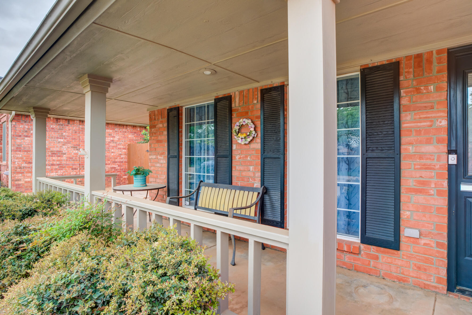 6908 Freeport Avenue Lubbock, TX 79424 - Photo 4 of 44 DSC02255_6_7_8_9 - Copy