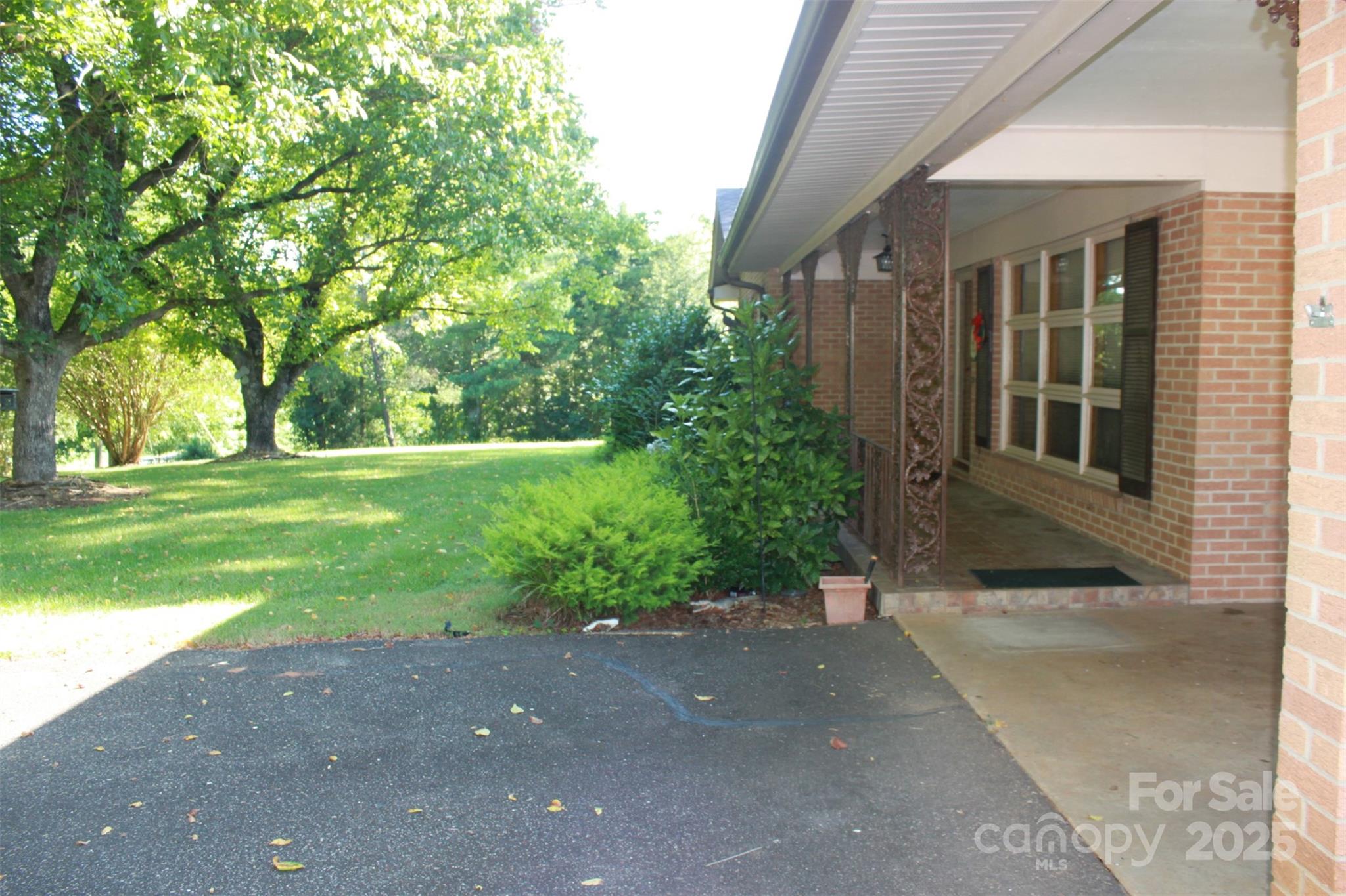 796 Hollis Road Ellenboro, NC 28040 - Photo 2 of 37 Gallery Image 2