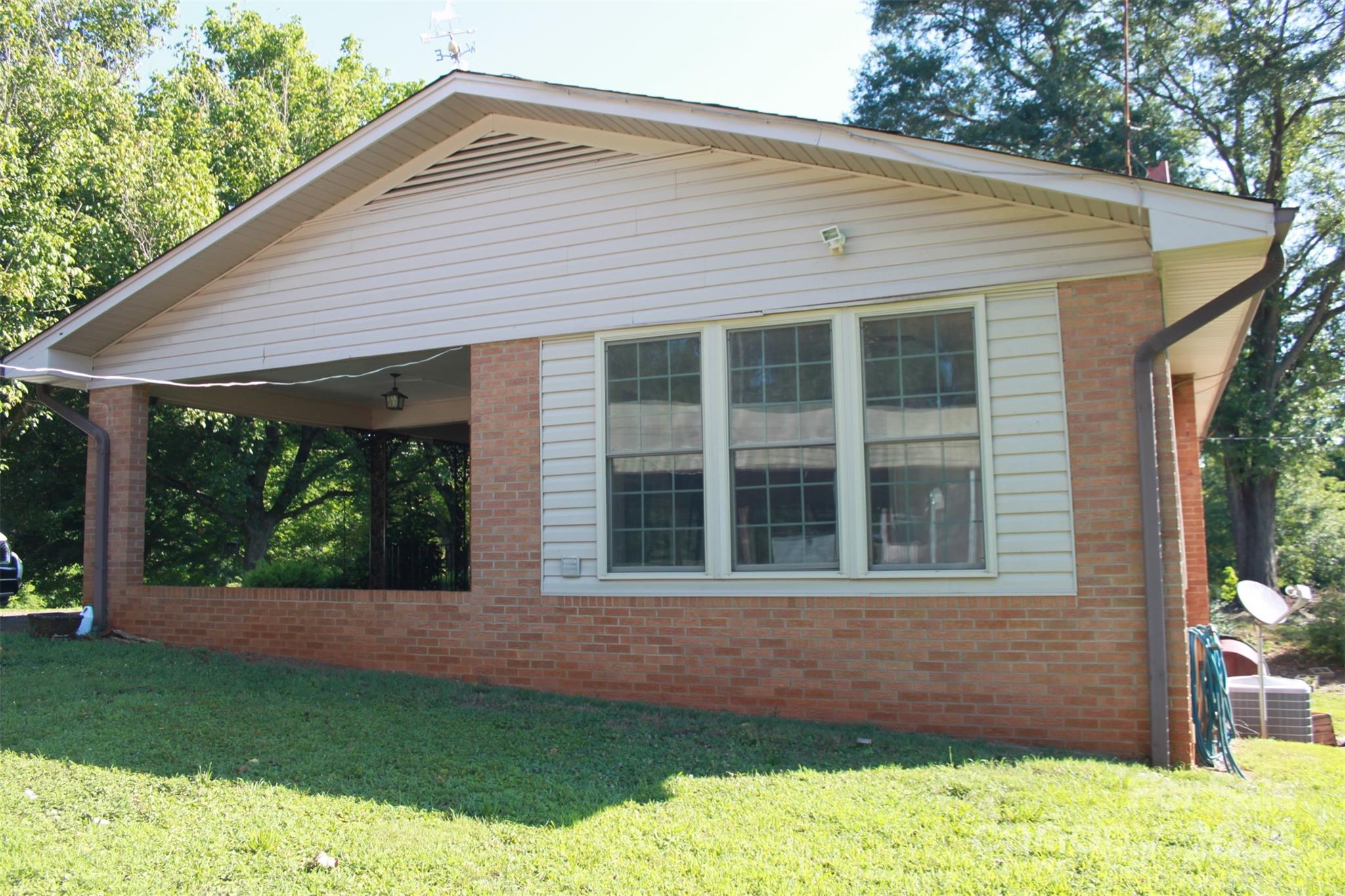 796 Hollis Road Ellenboro, NC 28040 - Photo 7 of 37 Gallery Image 7