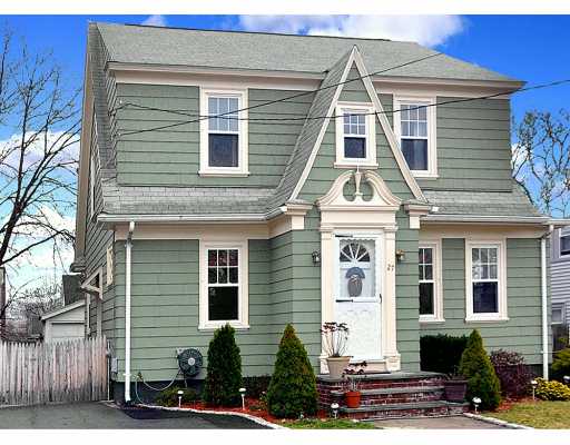 27 Haddon Hill Road Cranston, RI 02905 - Photo 1 of 12 Exterior Front.