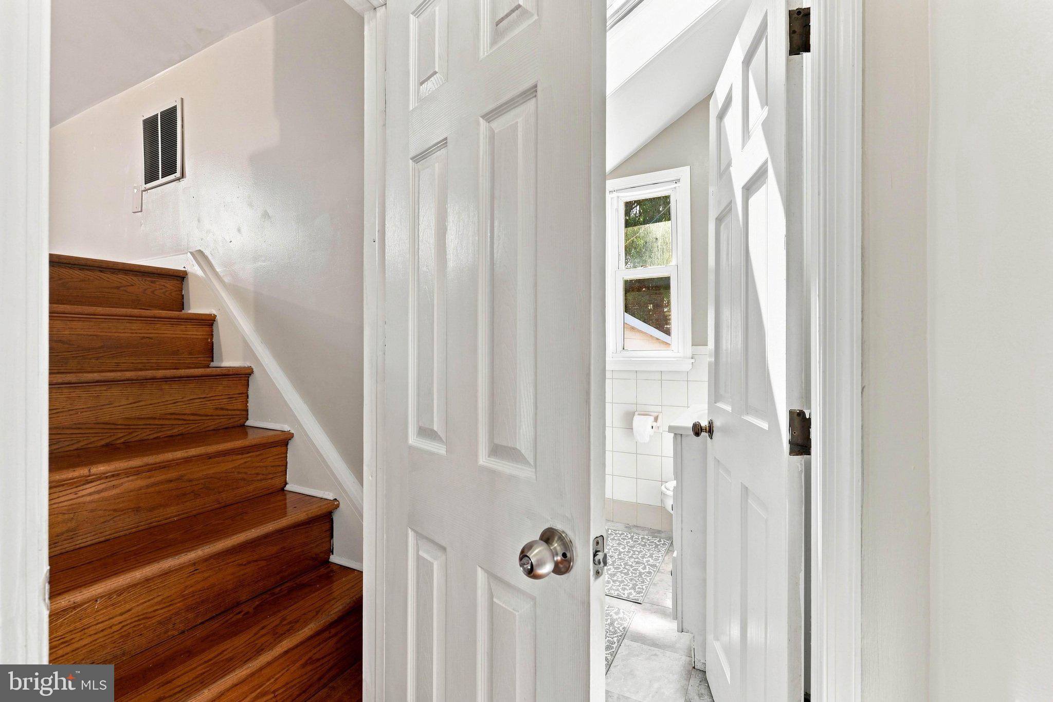 20 North Malin Road Broomall, PA 19008 - Photo 25 of 35 Gallery Image 25
