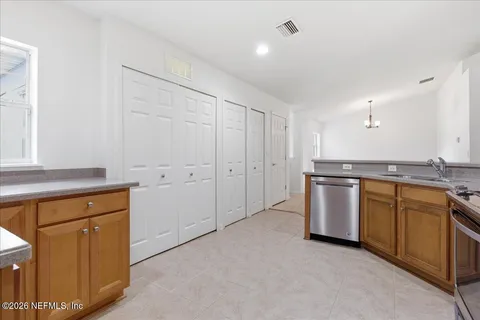 $249,000 | 8521 Little Swift Circle, Unit 34D, Jacksonville, FL 32256