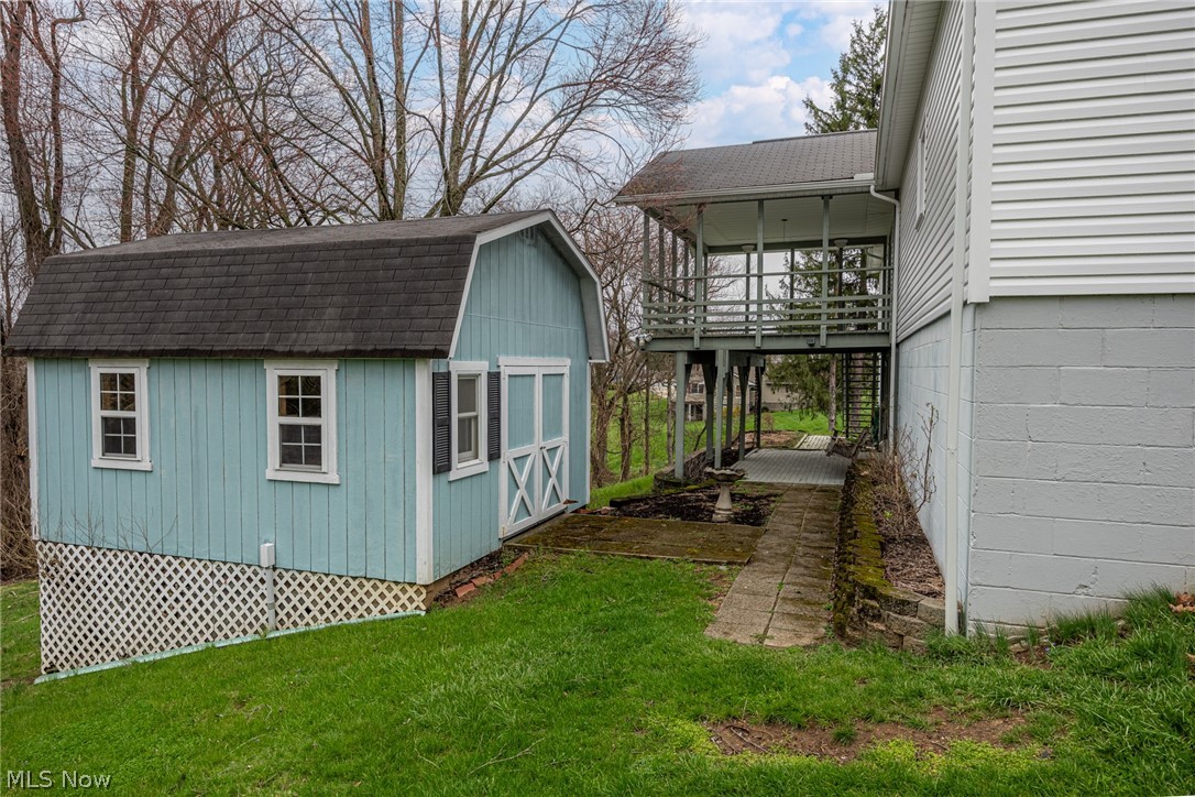 2175 Cambridge Road Coshocton, OH 43812 - Photo 8 of 43