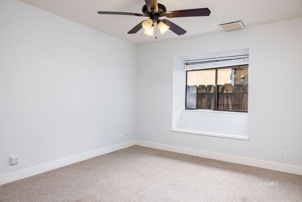 219 West Cobblestone Lane Ridgecrest, CA 93555 - Photo 26 of 50