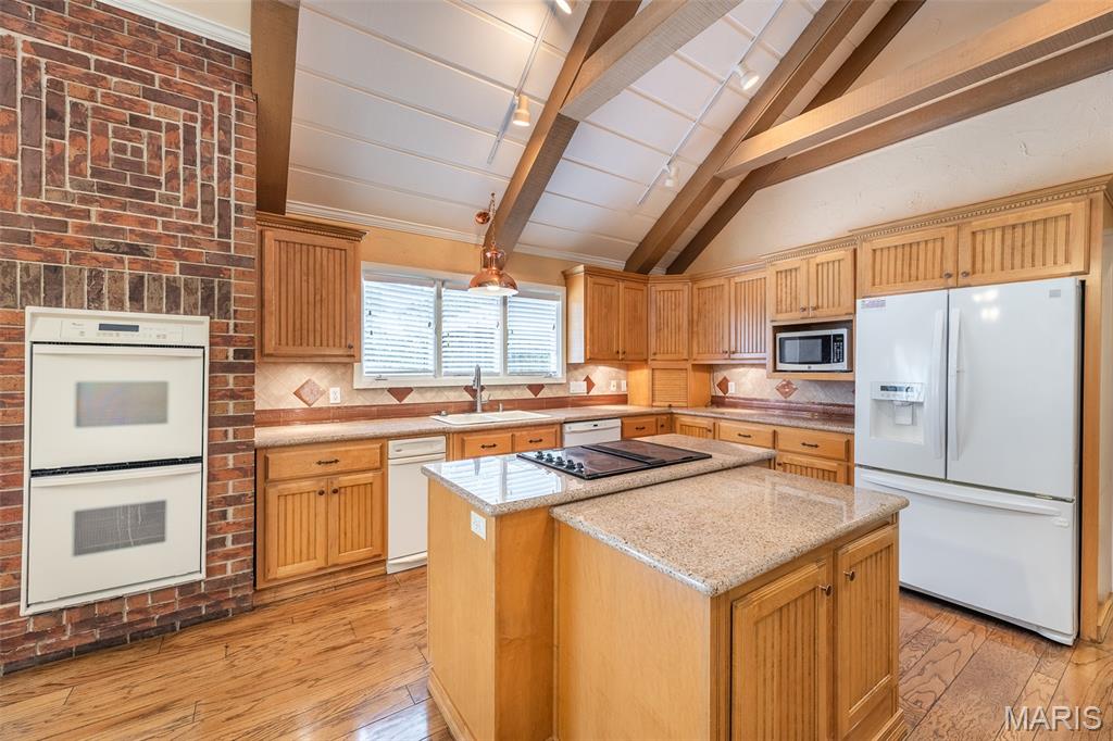 1301 Lurlyn Road Poplar Bluff, MO 63901 - Photo 7 of 52