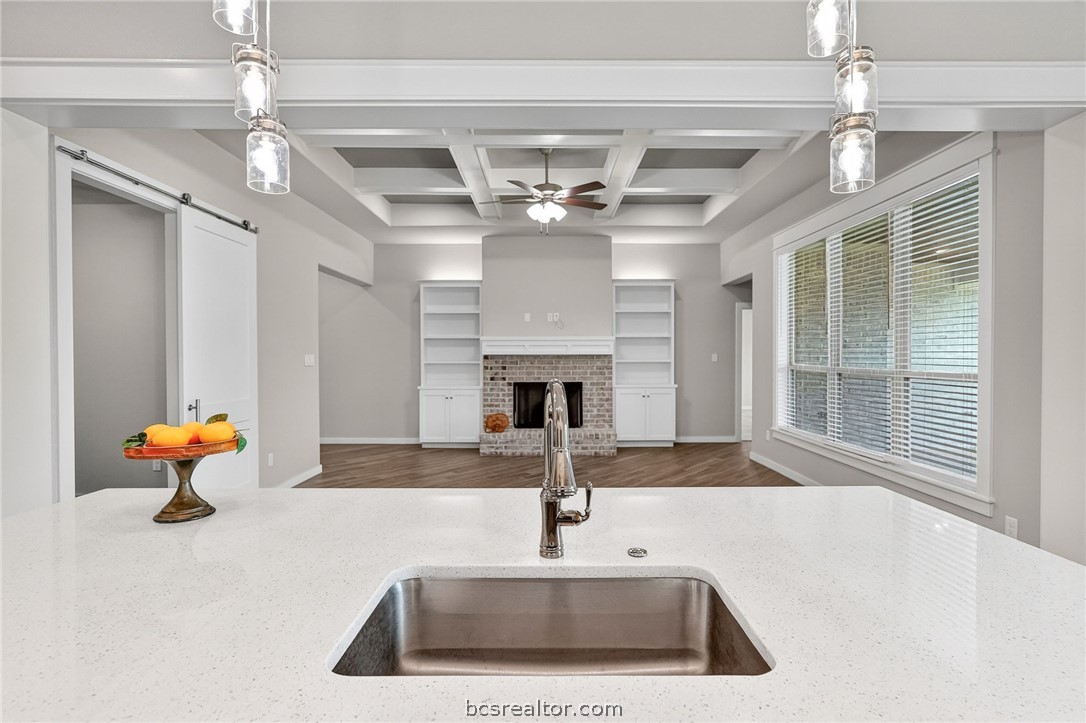 2902 Spector Drive Bryan, TX 77808 - Photo 8 of 40