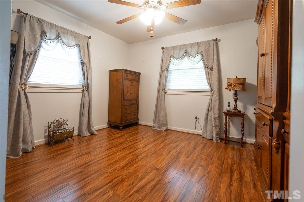 212 Lynn Road Durham, NC 27703 - Photo 14 of 17 Gallery Image 14