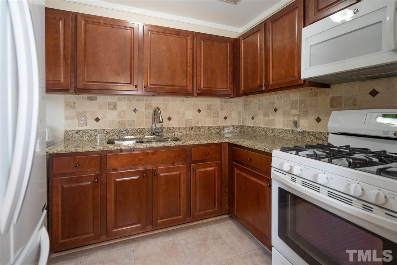 212 Lynn Road Durham, NC 27703 - Photo 6 of 17 Gallery Image 6
