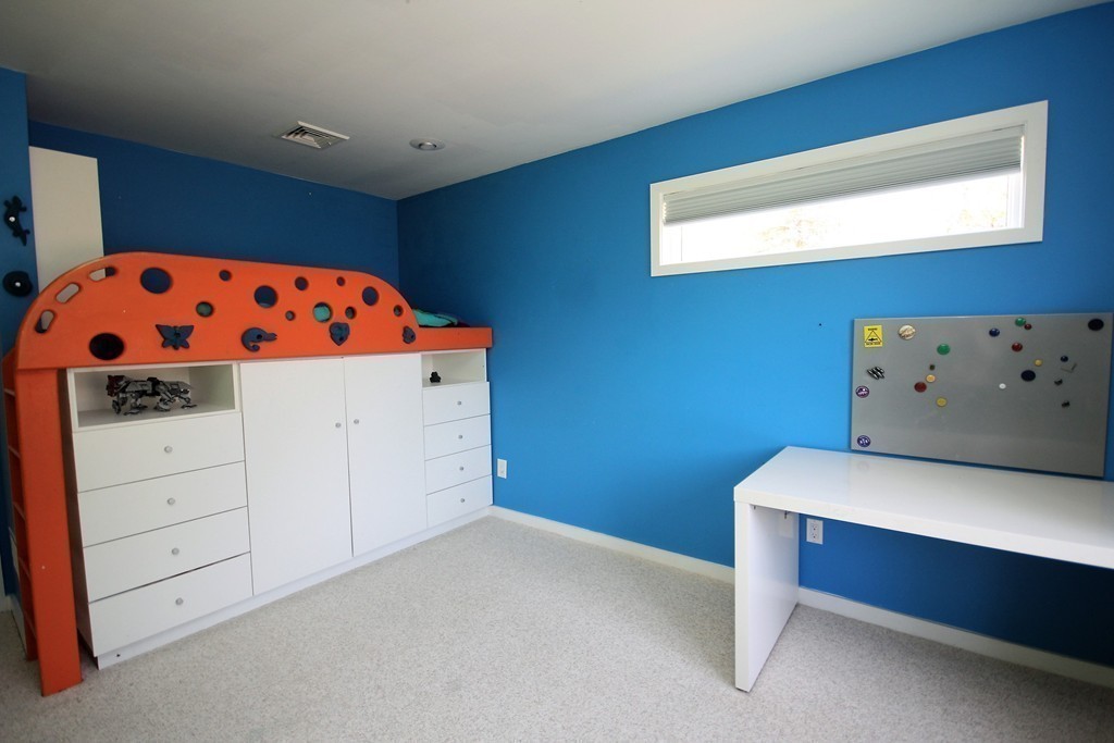 559 Chase Road Dartmouth, MA 02747 - Photo 12 of 22 Gallery Image 12