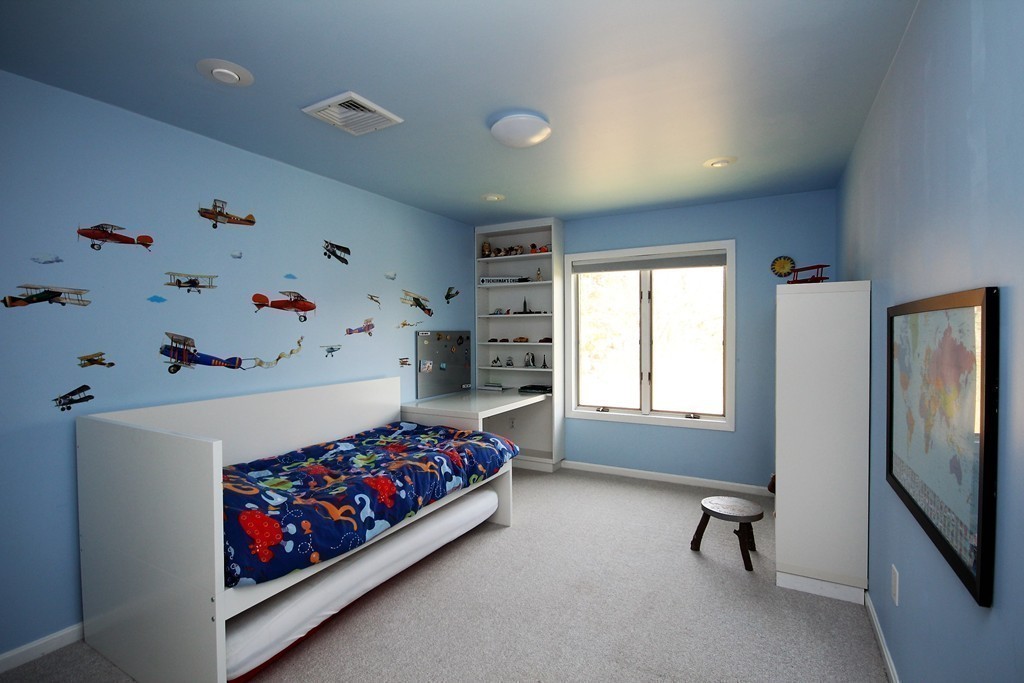 559 Chase Road Dartmouth, MA 02747 - Photo 13 of 22 Gallery Image 13