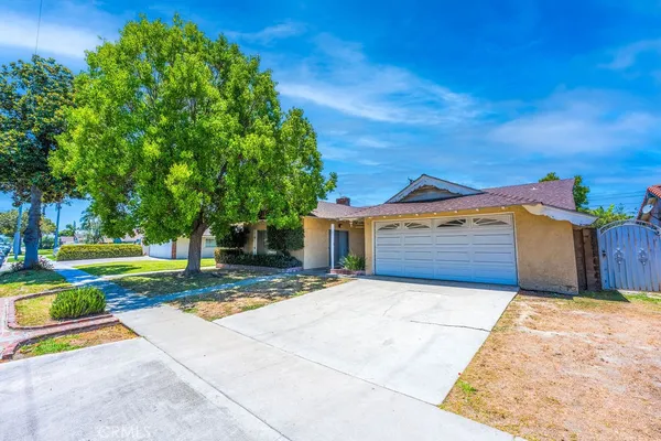 $899,000 | 2023 South Janette Lane, Anaheim, CA 92802