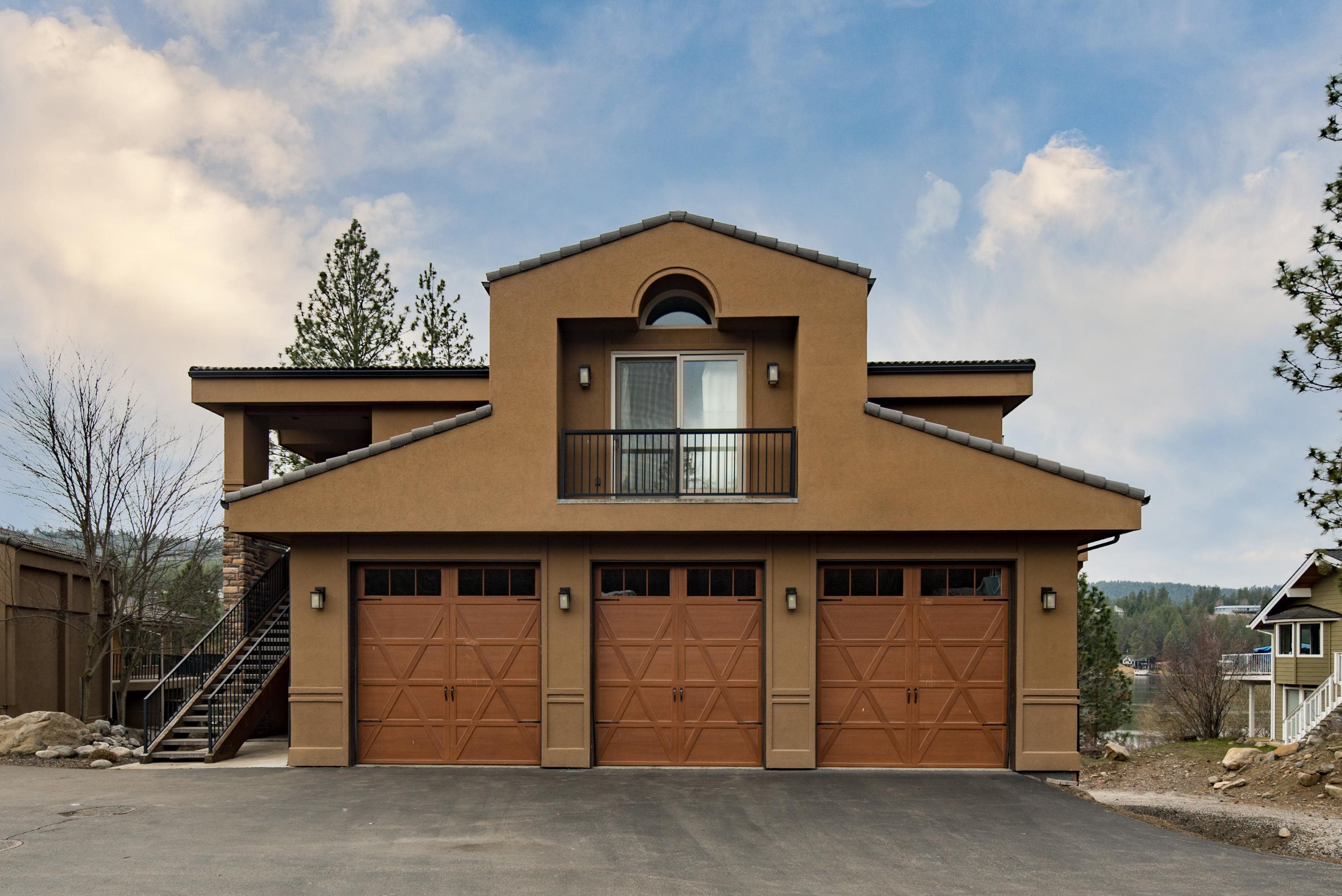 12977 West Shore Road Nine Mile Falls, WA 99026 - Photo 1 of 24 Gallery Image 1
