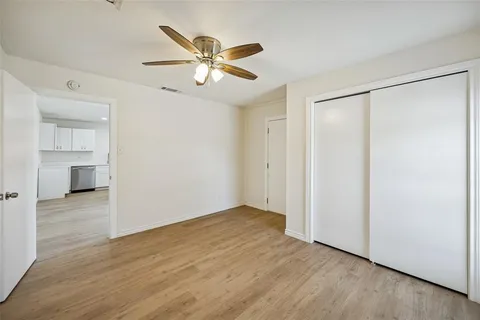 $279,000 | 715 Orchard Court, Duncanville, TX 75137