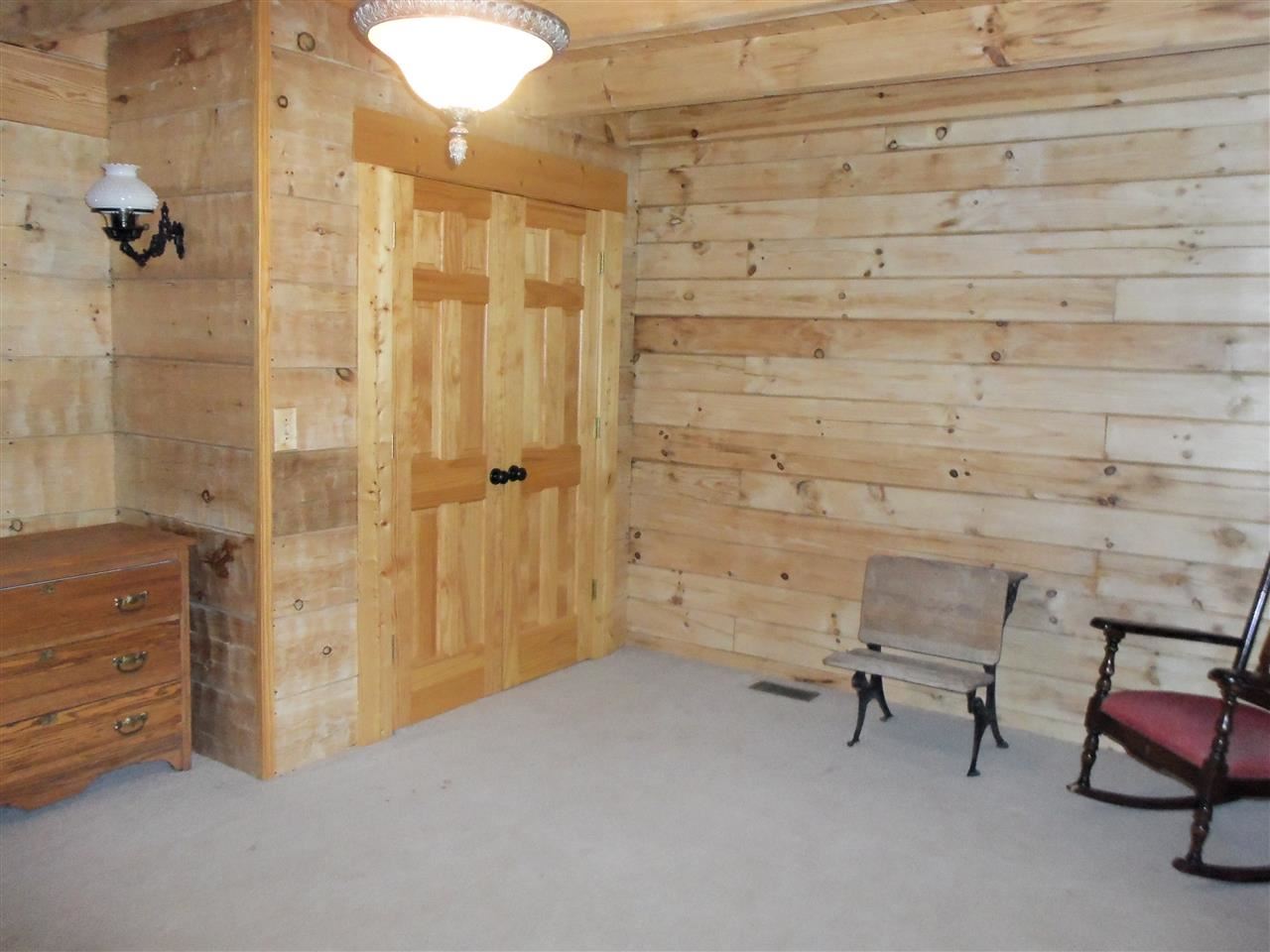 580 Washington Road Wheatland, IN 47597 - Photo 12 of 28