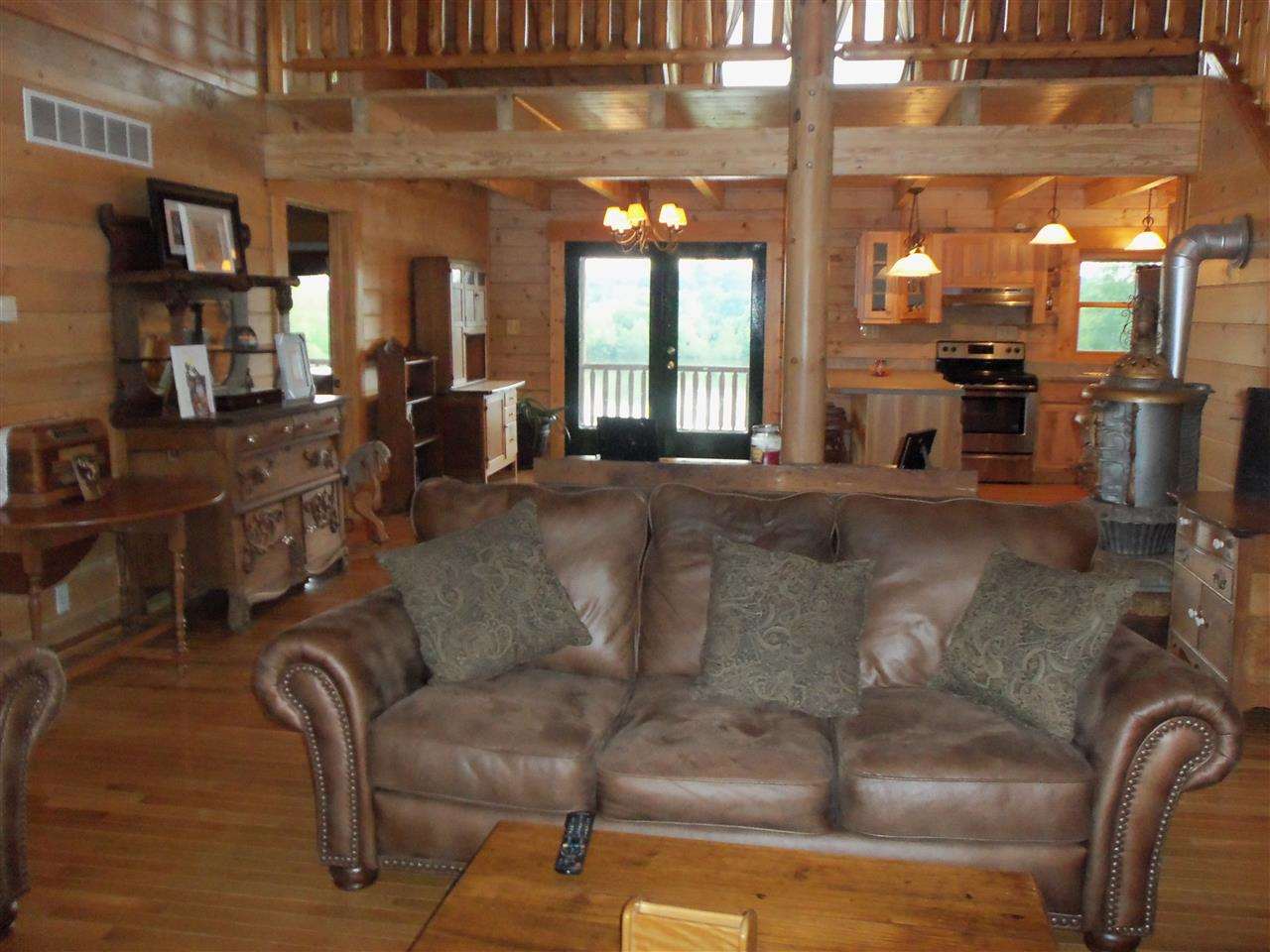 580 Washington Road Wheatland, IN 47597 - Photo 4 of 28
