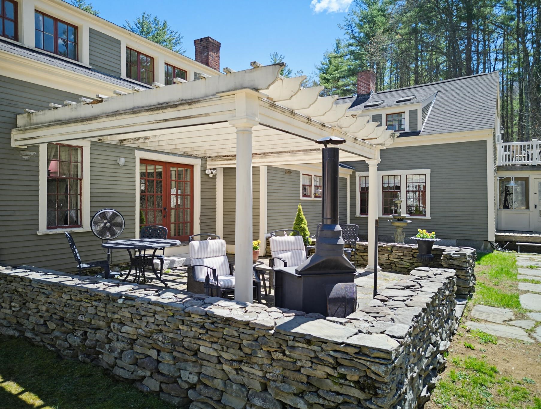 41 West Lull Place New Boston, NH 03070 - Photo 15 of 60