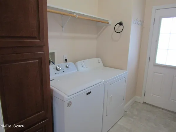 $349,000 | 1 Calico Hills Lane, Yerington, NV 89447