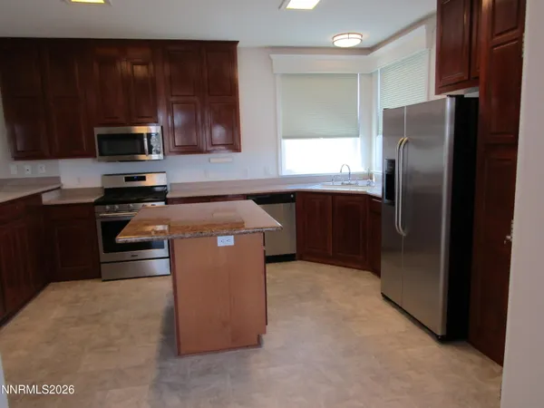 $349,000 | 1 Calico Hills Lane, Yerington, NV 89447