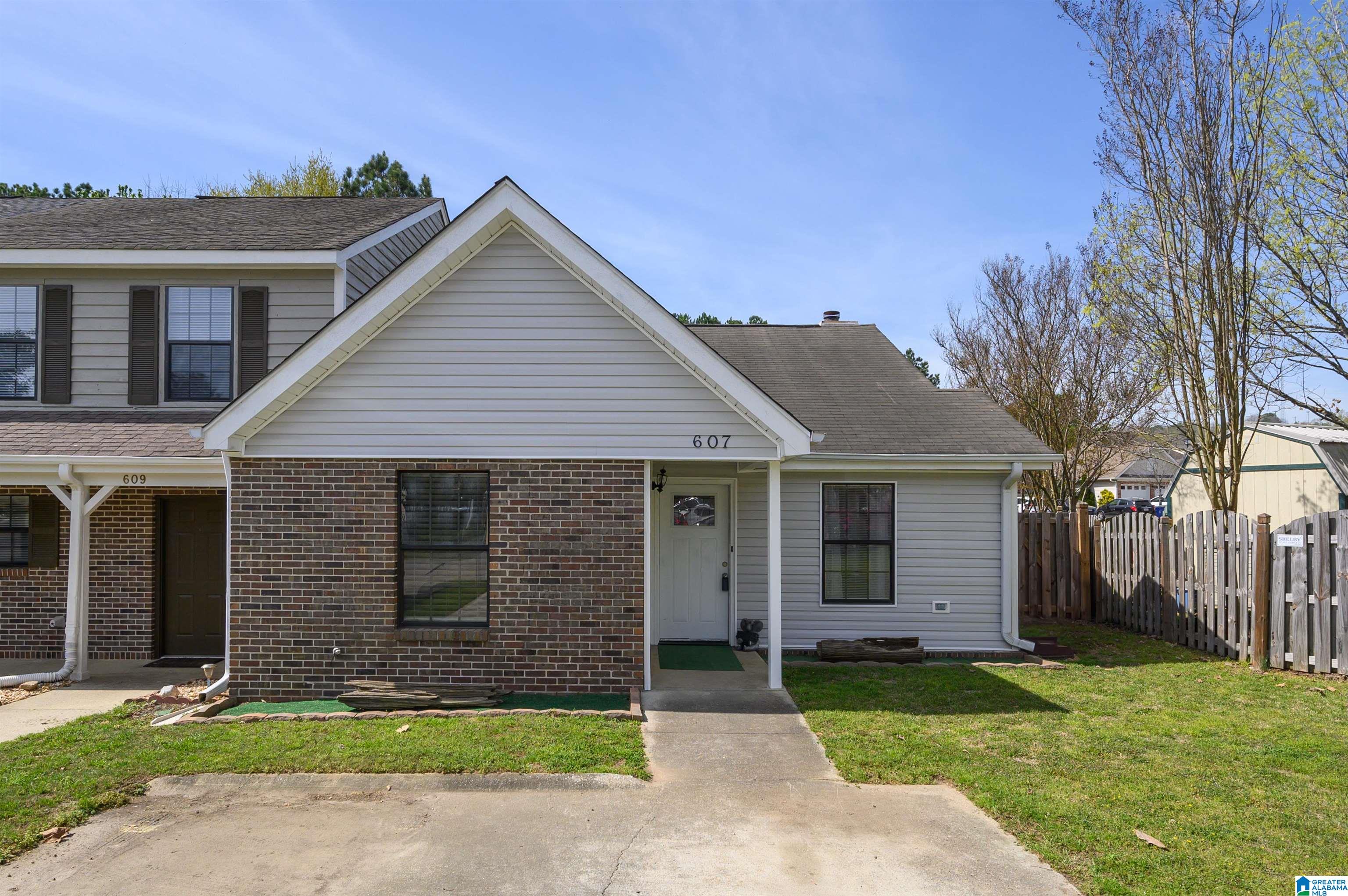 607 Cahaba Manor Trail, Unit 118 Pelham, AL 35124 - Photo 31 of 32