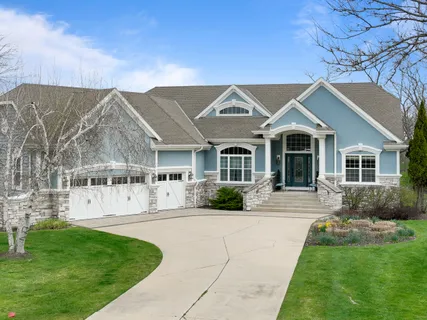 $1,195,000 | 1055 Geneva National Avenue North, Unit 1403, Geneva, WI 53147