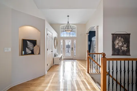 $1,250,000 | 1055 Geneva National Avenue North, Unit 1403, Geneva, WI 53147