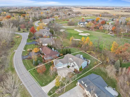 $1,250,000 | 1055 Geneva National Avenue North, Unit 1403, Geneva, WI 53147
