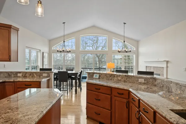 $1,250,000 | 1055 Geneva National Avenue North, Unit 1403, Geneva, WI 53147