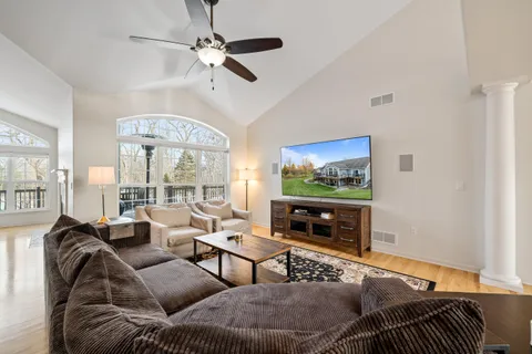 $1,250,000 | 1055 Geneva National Avenue North, Unit 1403, Geneva, WI 53147