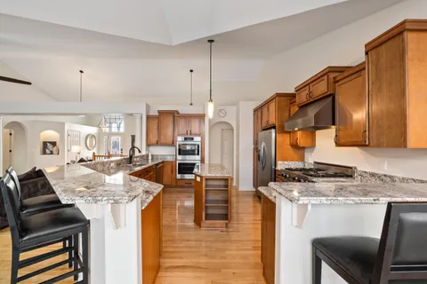 $1,250,000 | 1055 Geneva National Avenue North, Unit 1403, Geneva, WI 53147