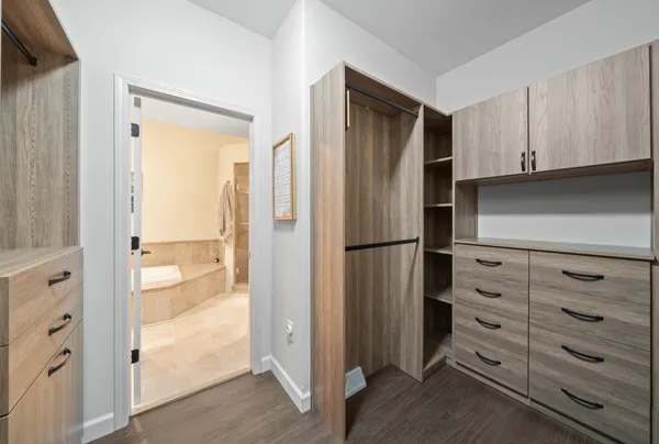 $1,250,000 | 1055 Geneva National Avenue North, Unit 1403, Geneva, WI 53147