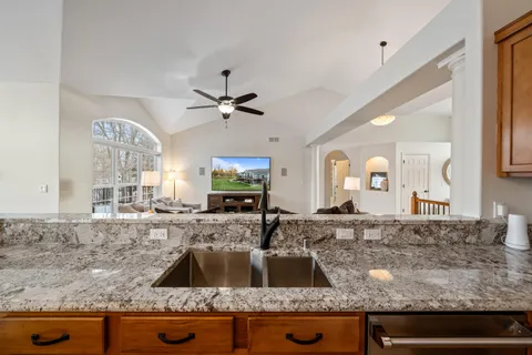 $1,250,000 | 1055 Geneva National Avenue North, Unit 1403, Geneva, WI 53147