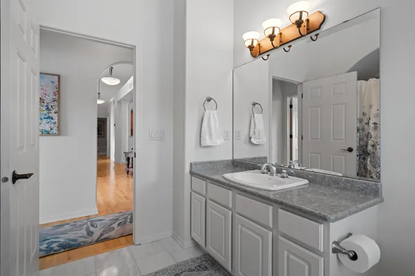 $1,250,000 | 1055 Geneva National Avenue North, Unit 1403, Geneva, WI 53147