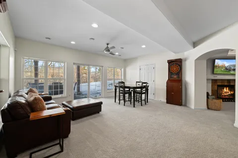 $1,250,000 | 1055 Geneva National Avenue North, Unit 1403, Geneva, WI 53147