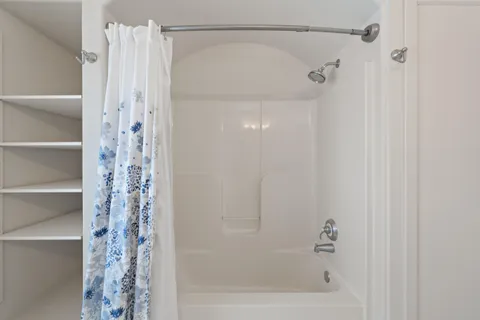 $1,250,000 | 1055 Geneva National Avenue North, Unit 1403, Geneva, WI 53147