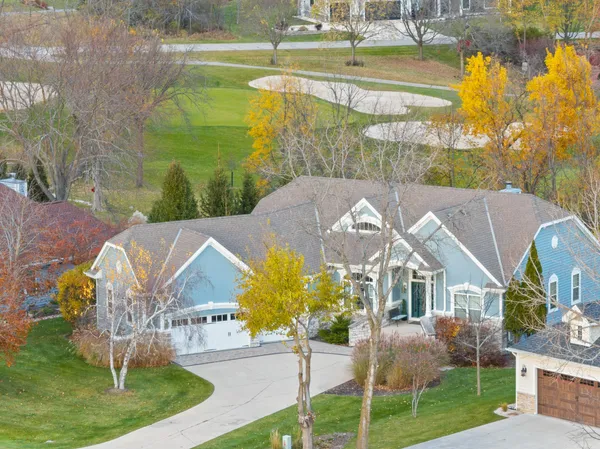 $1,250,000 | 1055 Geneva National Avenue North, Unit 1403, Geneva, WI 53147